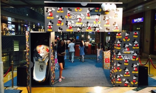 Disney and Vans 携手带来 “ Young at Heart ” 奇妙旅程活动预览